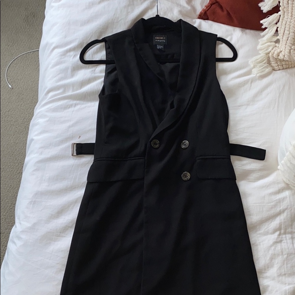 Suit dress